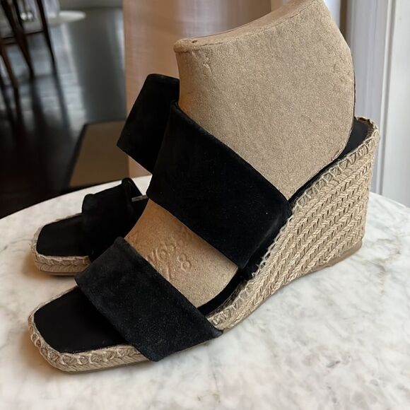 VINCE Black Jute Wrapped Asymmetrical Garlin Wedge Slip On Sandals, 8.5, NWOB - Picture 5 of 6